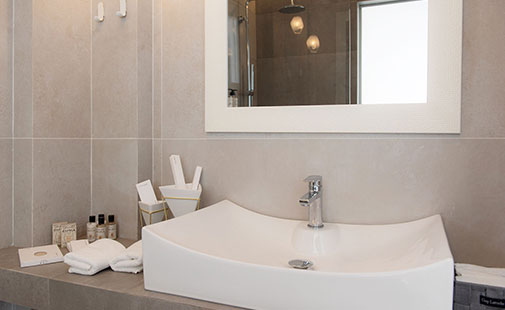 Modern bathroom at the Elements Sifnos boutique